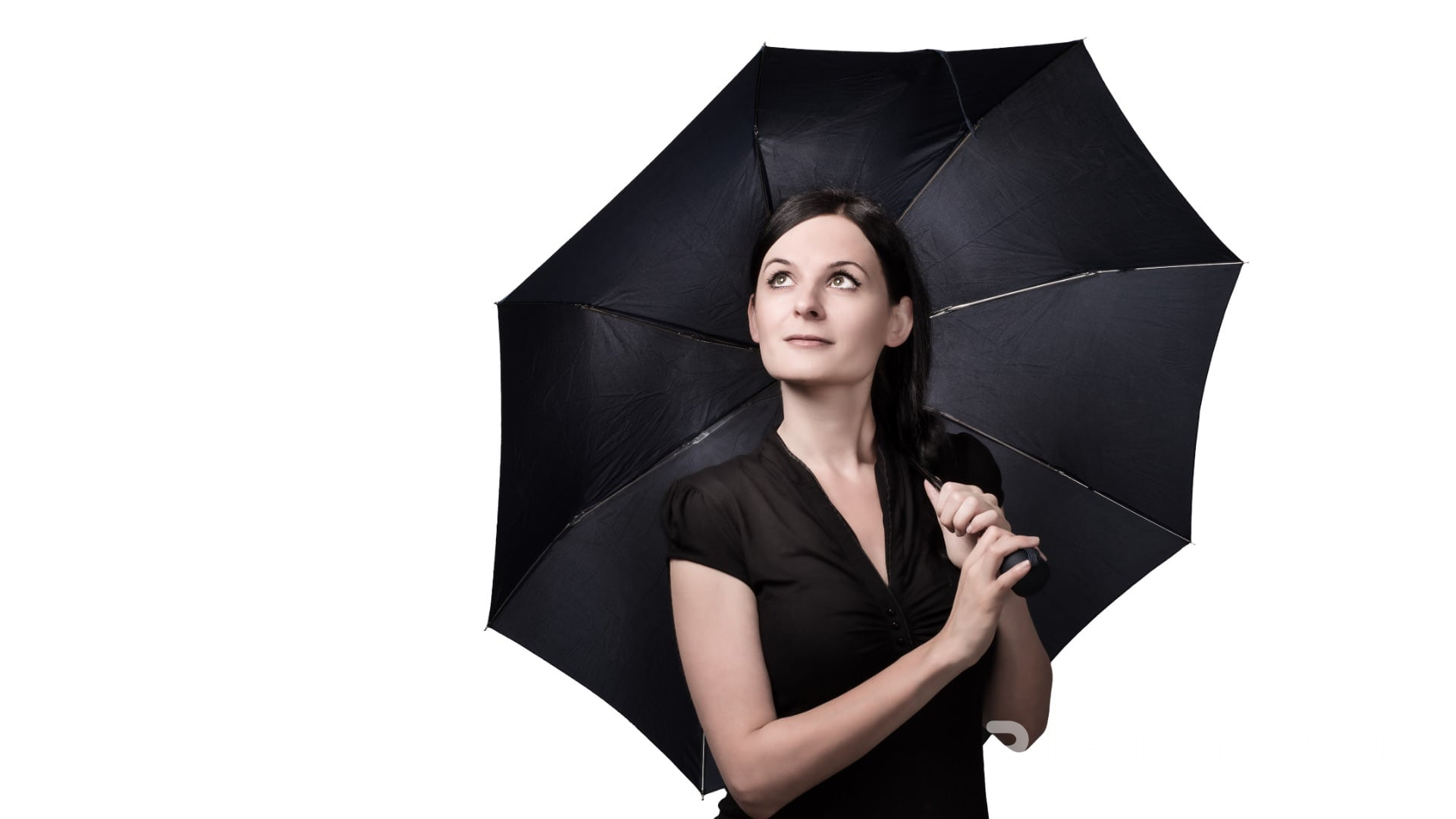 Personalizacja parasoli reklamowych – klucz do skutecznej promocji Personalizowany parasol reklamowy z logo firmy